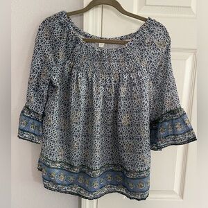 Beachlunchlounge off shoulder top size small/petite